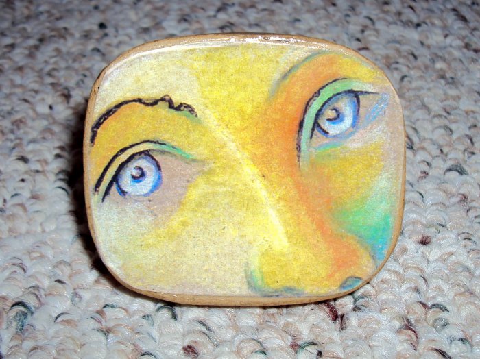Bright blue eyes Custom Face Box