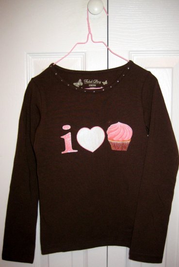 I heart cupcake