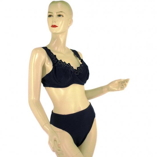 2-Piece Navy Blue Bra Top Bikini Swimwear With Eyelet Details L (PS37)