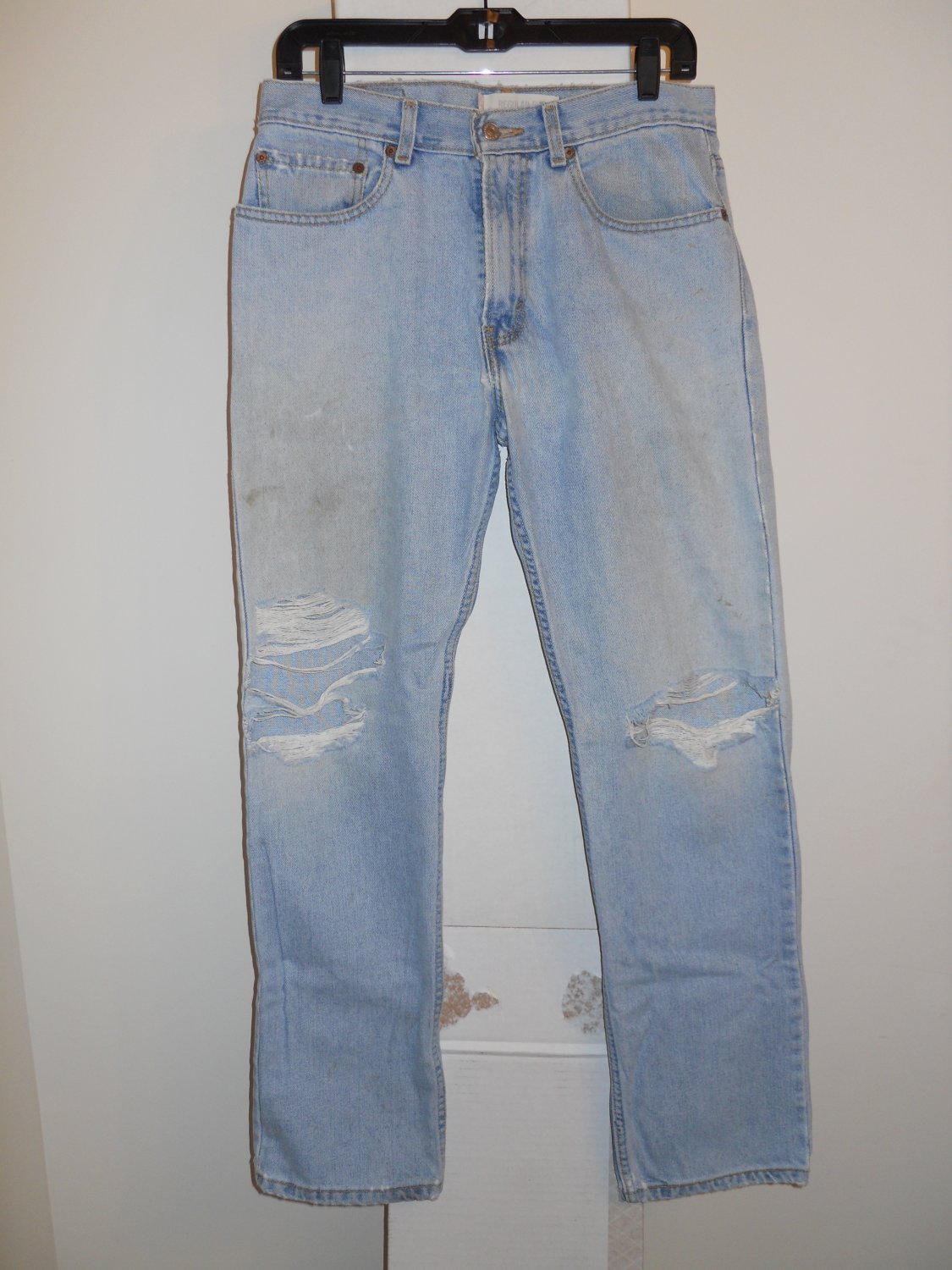 Levi 505 Regular Fit used worn torn stained distressed blue denim jeans men's 32x32