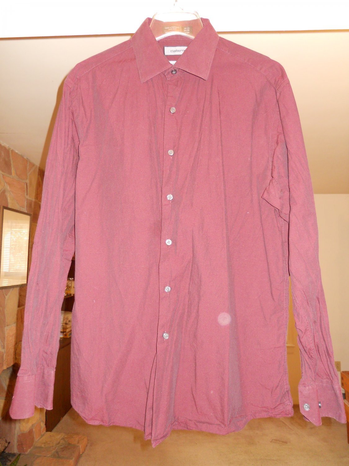 Claiborne men's dress shirt size L 16 1/2 34/35 large long sleeve maroon