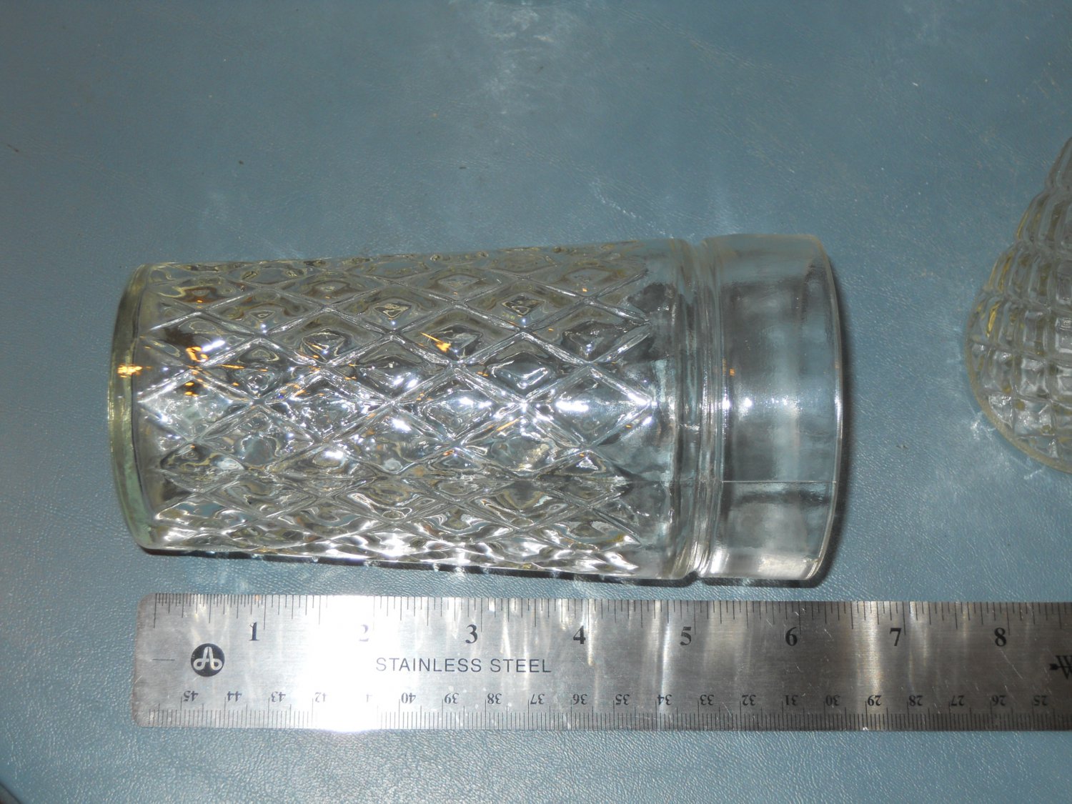 set of 12 tea glasses - 12 oz. diamond pattern
