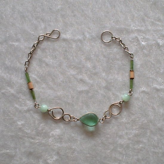 "PALE GREEN TEARS"~MURANO & BAMBOO BRACELET ~HANDMADE Peruvian Alpaca Silver Jewelry~Cat's Eye beads