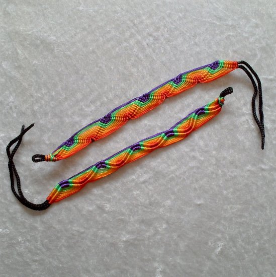 HANDMADE FRIENDSHIP BRACELET ~Rainbow Design ~Bright Bold Colors ~Zig-Zag Pattern ~Jewelry