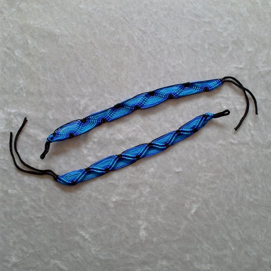 HANDMADE FRIENDSHIP BRACELET ~Black and Light & Medium Blue ~Bold Colors ~Zig-Zag Pattern ~Jewelry