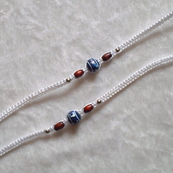 HANDMADE PERUVIAN BEADED FRIENDSHIP BRACELET ~ White with Blue Sphere & Wood beads ~Jewelry