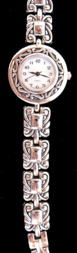 Womens Silver Toned Bracelet Watch Wrsitwatch