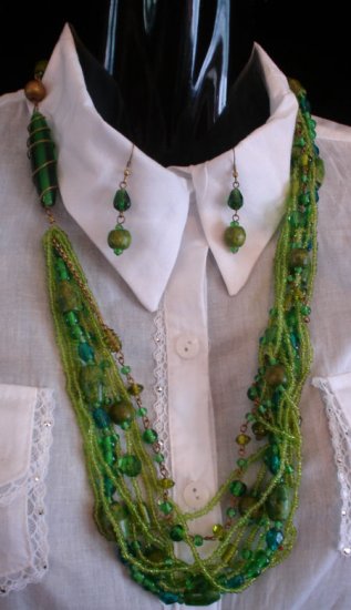 Blue and green glass wood bead necklace & earrings