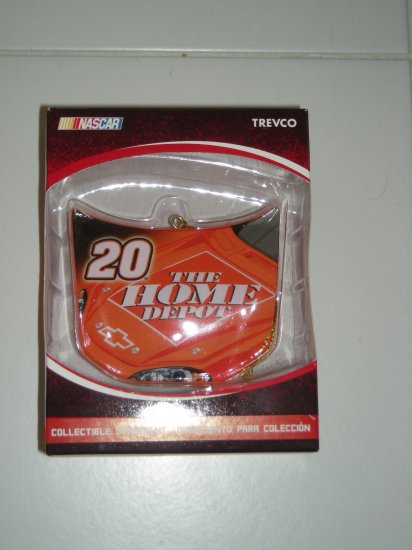 TONY STEWART #20 XMAS "HOOD" ORNAMENT COLLECTIBLE *NEW*