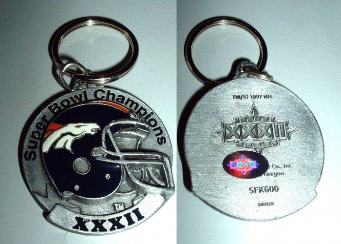 DENVER BRONCOS SUPER BOWL XXXII PEWTER KEYCHAIN *NEW*
