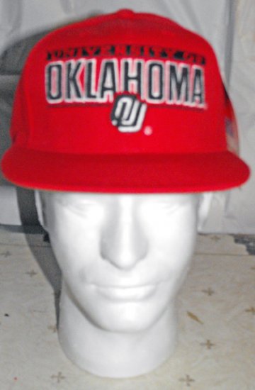 UNIVERSITY OF OKLAHOMA EMBROIDERED BALL CAP *NEW*
