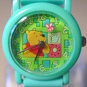 Disney Winnie the Pooh Animated Circling Bee Childrens Watch Wristwatch MU0073