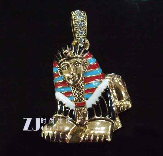 data traveler flash drive necklace 4 GB