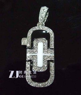 data traveler flash drive necklace 4 GB