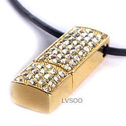 data traveler flash drive necklace 4 GB
