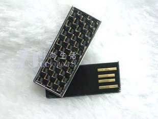 data traveler flash drive necklace 8GB
