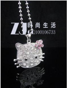 data traveler flash drive necklace 8GB