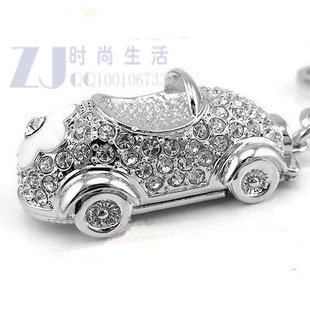 data traveler flash drive necklace 8GB