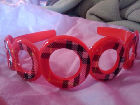 Checkered black and red headband