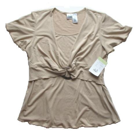 DUO Tan Wood Ring Maternity Top Shirt M NEW $30
