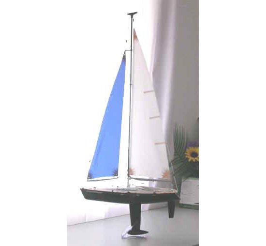 Discovery 500 RC Sailboat RTS Kit