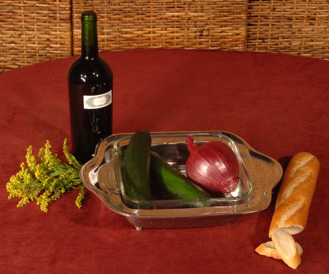 Contemporary 8" x 8" Pyrex Holder
