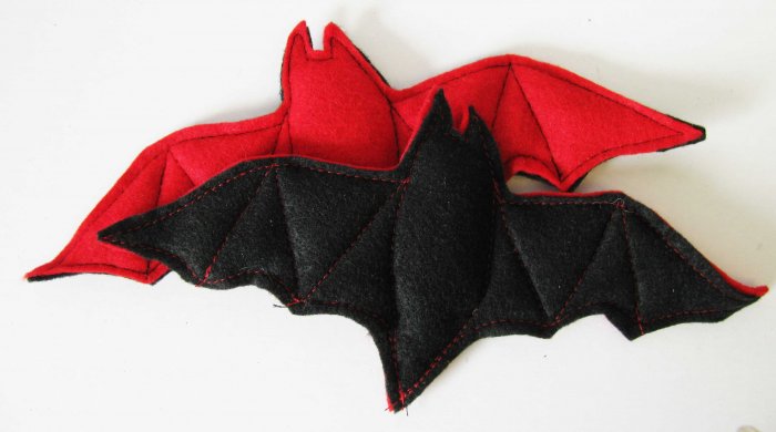 Catnip toy Bat