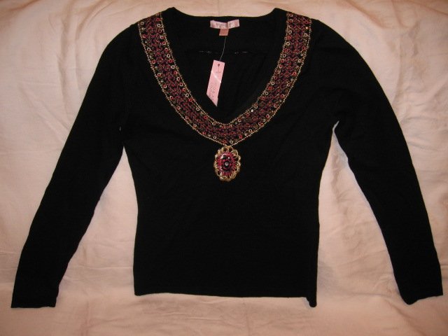 $69 NEW Black Romeo & Juliet Couture Embroidered Sweater