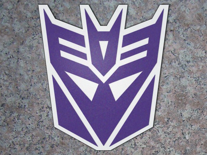 Decepticon Magnetic Emblem