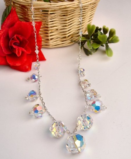 N06754 - NECKLACE WITH BEAUTIFUL SWAROVSKI CRYSTAL AB (FREE EARRINGS)