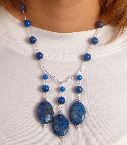 N06856 - NECKLACE NATURAL WITH BLUE LAPIS LAZULI (FREE EARRINGS)