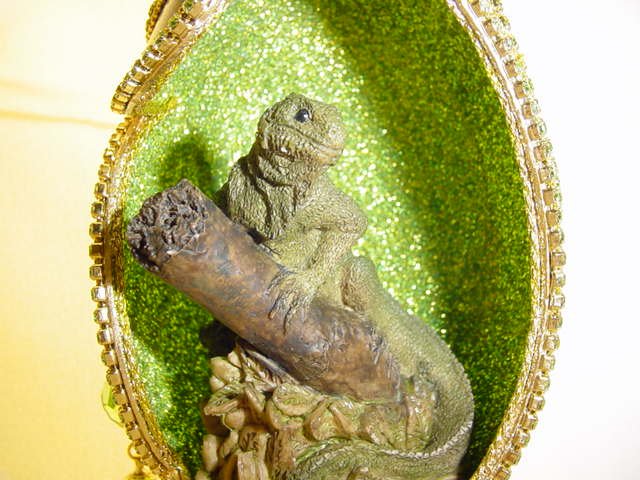 Goose Egg with Iguana