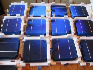 900+ Watts Almost Whole 6"x6" Mono Solar Cell 2.5kg