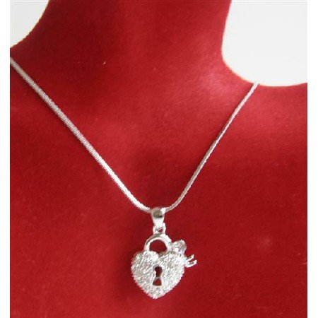 N710 Heart Shaped Lock w/ Key Pendant Is Sparkling Bling Fully Embedded CZ Necklace