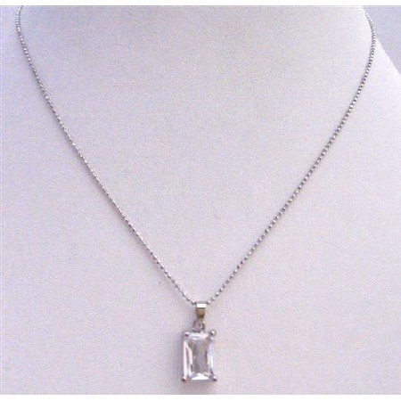 UNE218 Cubic Zircon Faceted Pendant Necklace