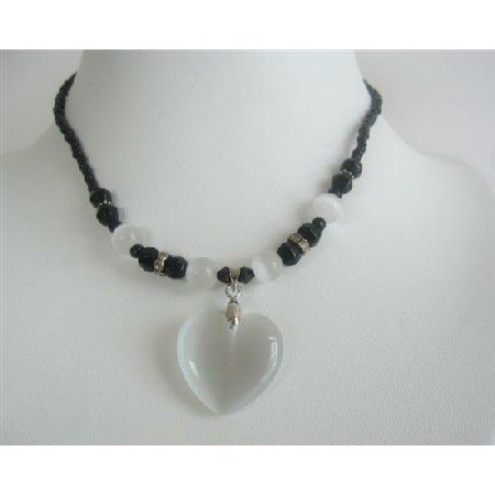 UNE130 PUre White Heart Pendant Necklace Cat Eye White Heart Black Beaded Choker Necklace