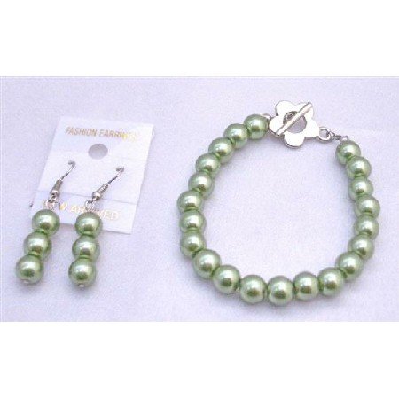 TB668 Light Green Pistachu Pearls Bracelet & Earrings Set w/ Flower Clasp Bracelet