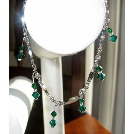 TB203 This Bracelet is Exquisite Beauty in Emerald Swarovski Crystals