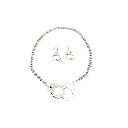 Gorgeous Hand Cuff Pendant & Earrings w/ Thick Chain Necklace