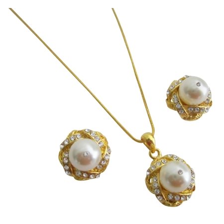 Exquisite Cream Pearls Adorned High Gold Accessories Necklace Earrings