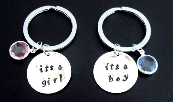 Baby Shower Gift Baby Shower Keyring It's a Boy, It's a Girl Keychain New Born Baby Keychain,