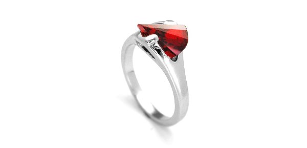 Fashion Jewelry "Silver Light" Angel Blood Ring 005