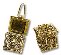 Prayer Box 16x21mm Gold