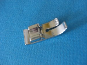 Standard 1/4" Straight Stitch Snap-On Foot for Kenmore Part #5011-6