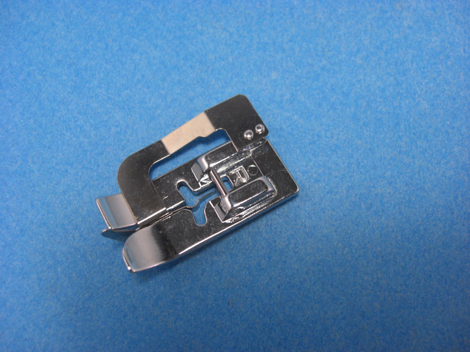 Sewing Machine Blindhem Presser Foot (R) to fit Brother Babylock Sewing