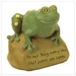 NEW! GARDEN FROG STATUE