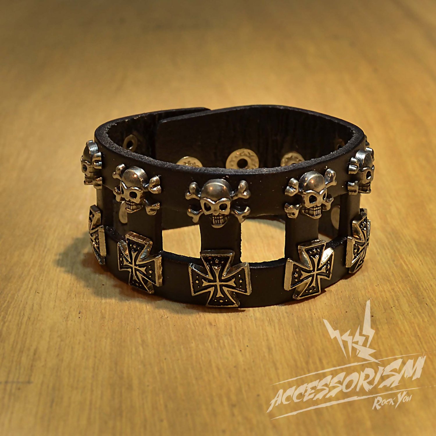 Free Shipping Multi Skull & Cross Black Leather Bracelet Wristband Goth Punk Emo (B647R)
