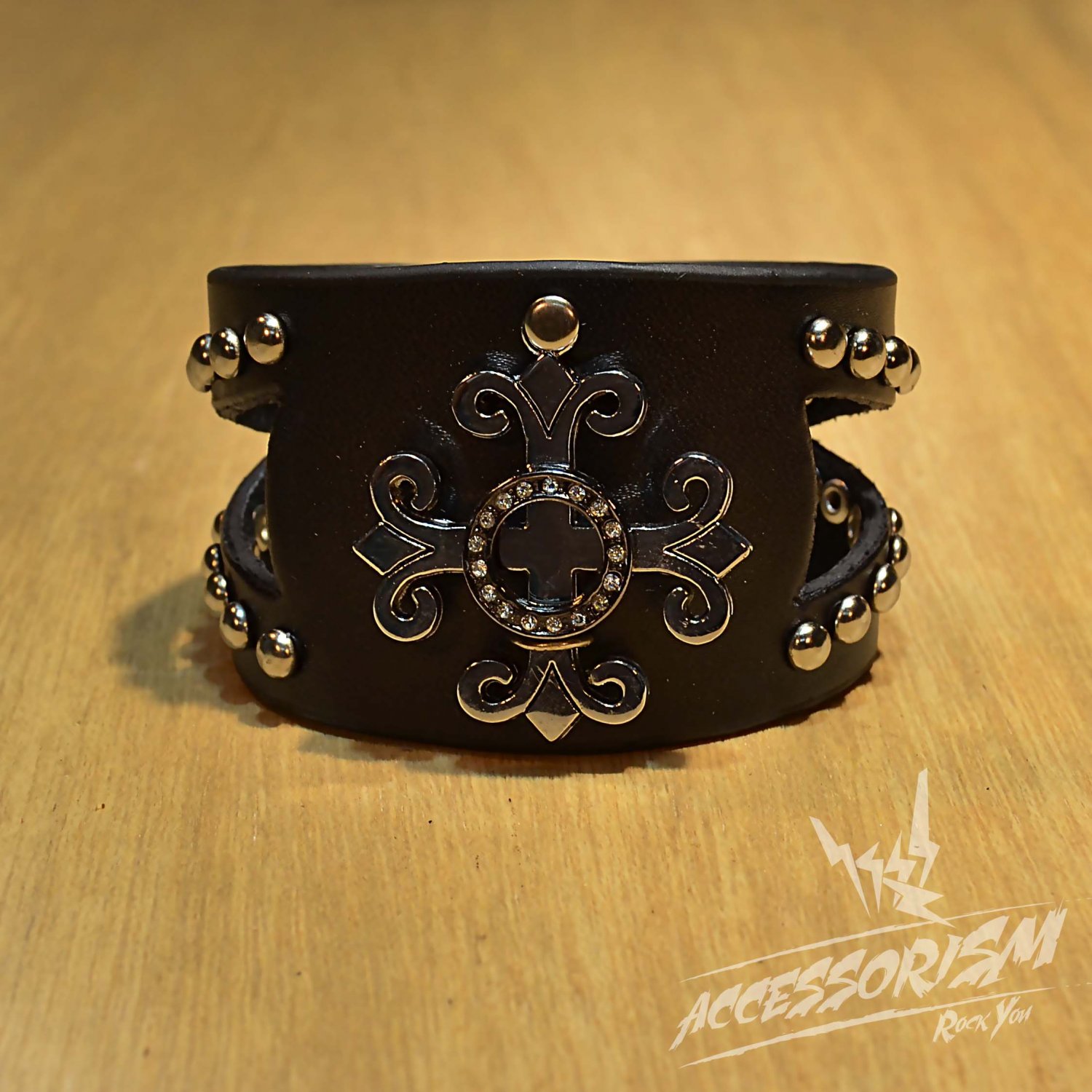 Free Shipping Gothic Metal Black Leather Cuff Wristband Bracelet Rock Punk (B653R)