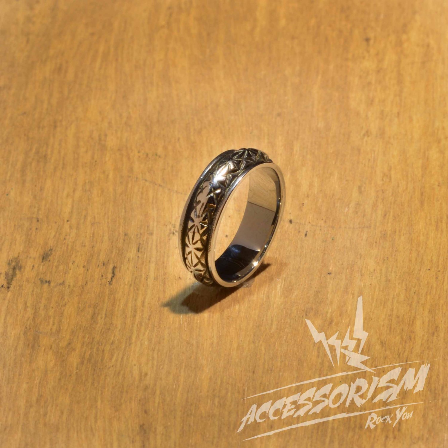 Free Shipping Steel Gothic Pattern Ring (R624R)