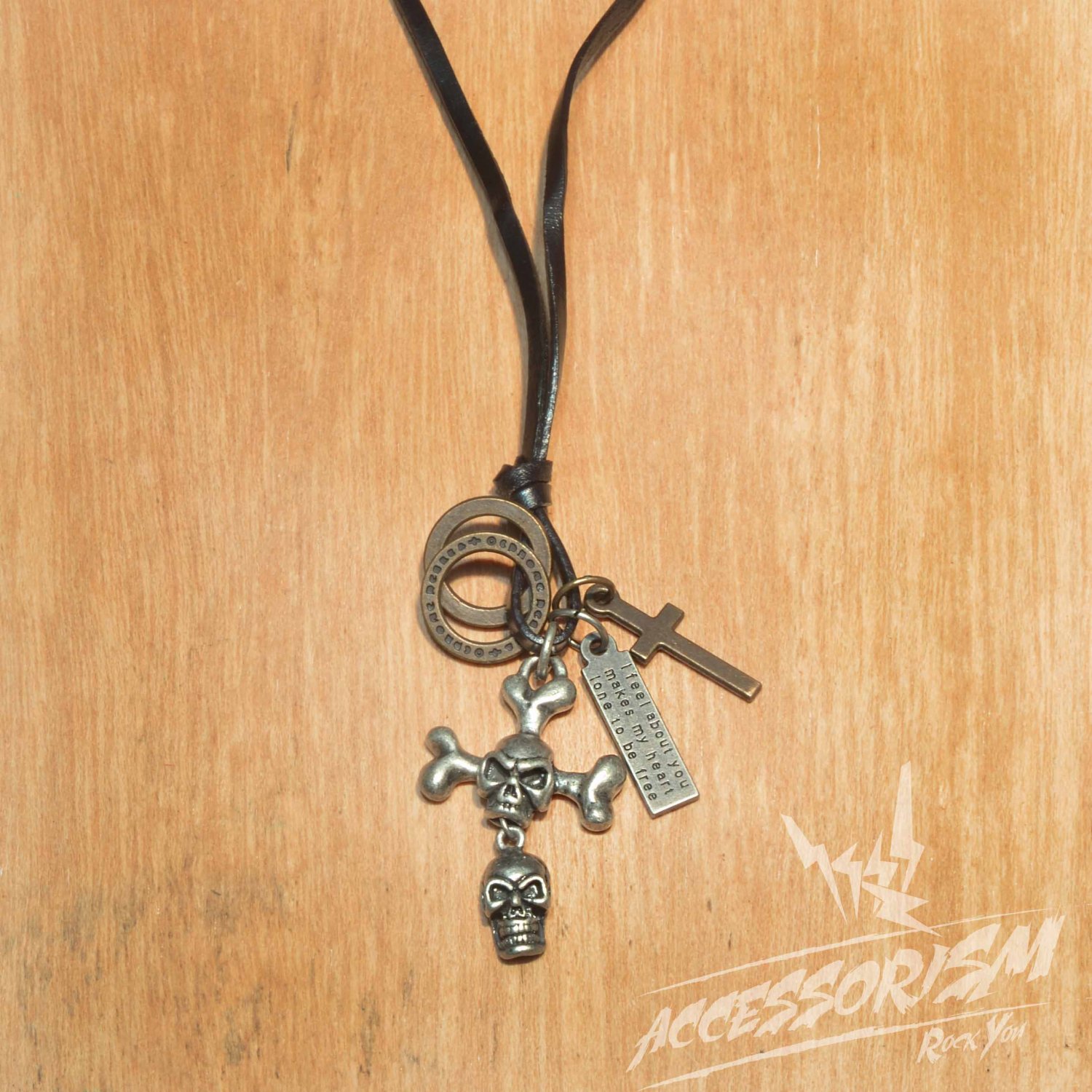 Free Shipping Double Skull Pendant with Cross ad Circle Rings Necklace (N654S)